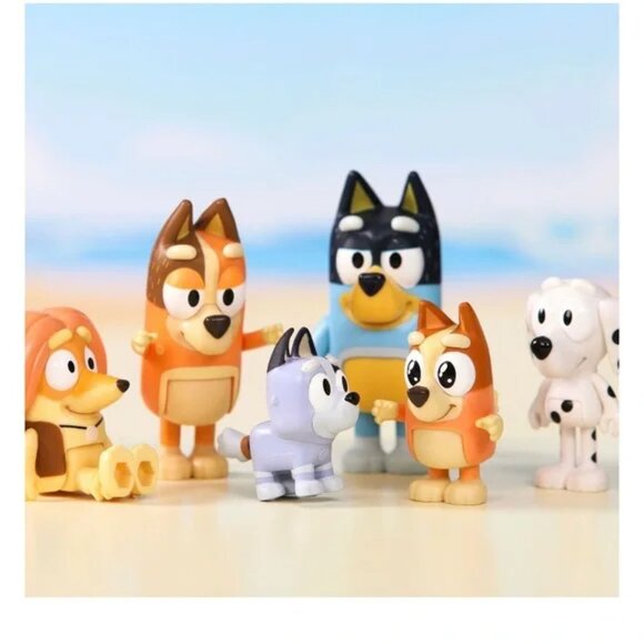 Bluey Heeler Family & Mates Pack Chilli Bingo Bandit Honey Socks Chloe Indy New - Picture 3 of 4
